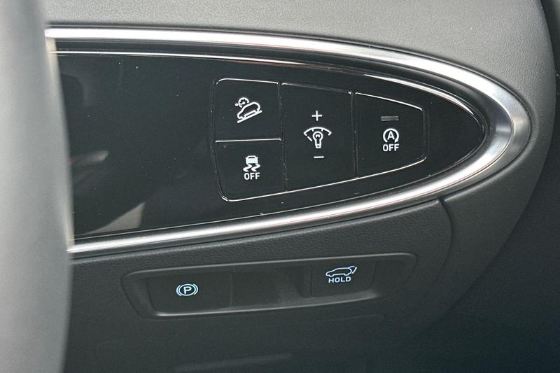 Used Genesis GV70 2024 for sale - 76957152: Photo 38