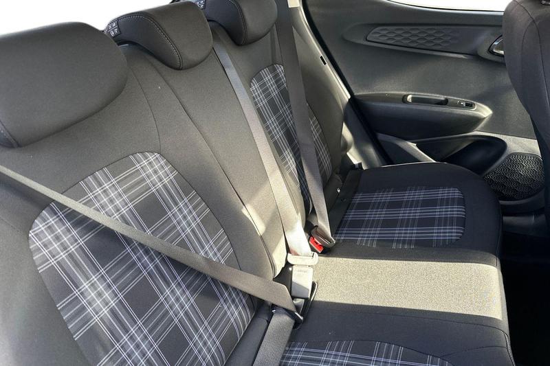 Used Hyundai i10 2024 for sale - 76394185: Photo 23