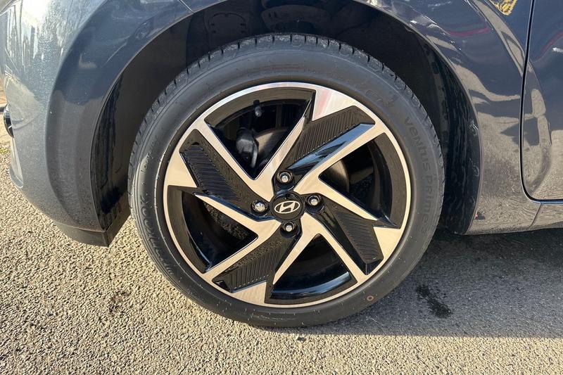 Used Hyundai i10 2024 for sale - 76394185: Photo 9