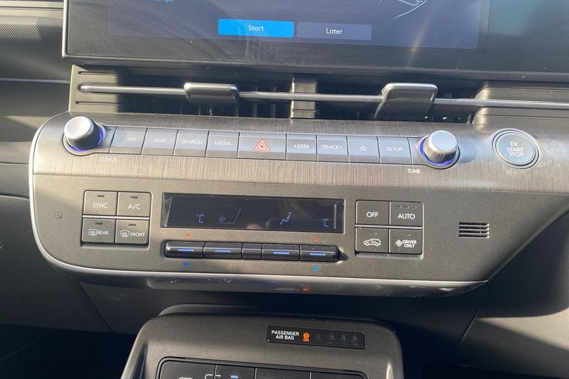 Used Hyundai KONA 2023 for sale - 77770441: Photo 15