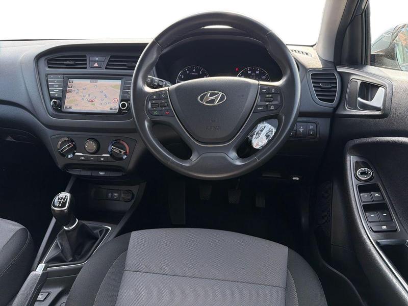 Used Hyundai i20 2017 for sale - 78095051: Photo 11
