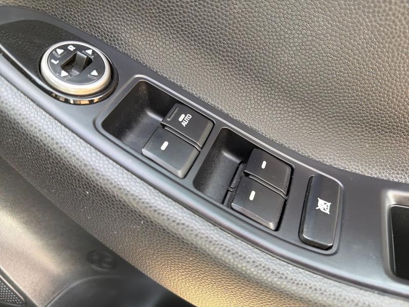 Used Hyundai i20 2017 for sale - 78095051: Photo 16