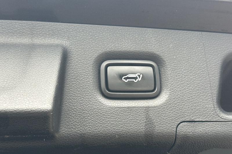 Used Hyundai Santa Fe 2021 for sale - 76271418: Photo 32