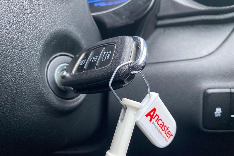 Used Hyundai i10 2023 for sale - 77647454: Photo 26