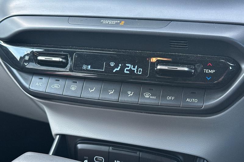 Used Hyundai BAYON 2024 for sale - 76394204: Photo 15