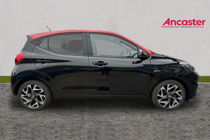 Used Hyundai i10 2021 for sale - 76308837: Photo 2