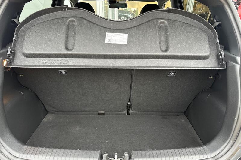 Used Hyundai i10 2021 for sale - 76308837: Photo 24