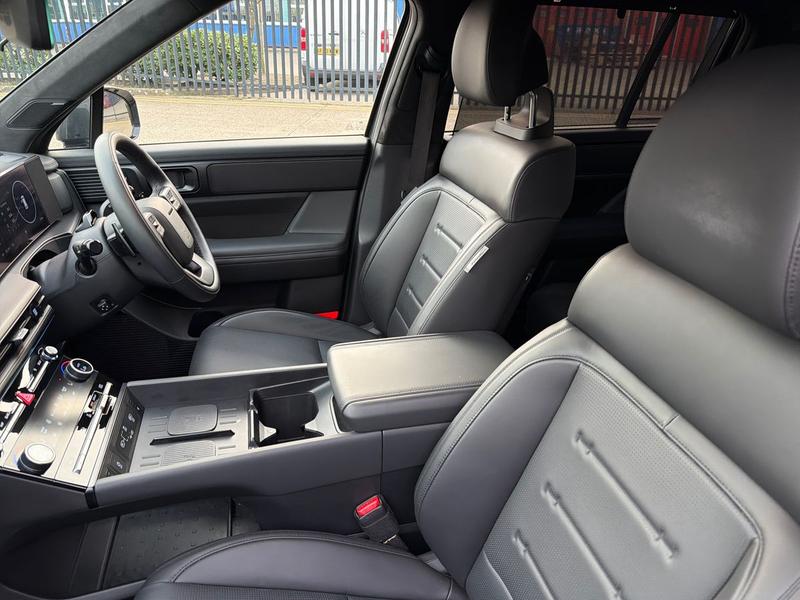 Used Hyundai Santa Fe 2025 for sale - 77994759: Photo 32