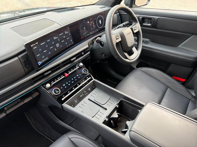 Used Hyundai Santa Fe 2025 for sale - 77994759: Photo 33