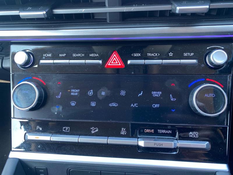 Used Hyundai Santa Fe 2025 for sale - 77951275: Photo 15