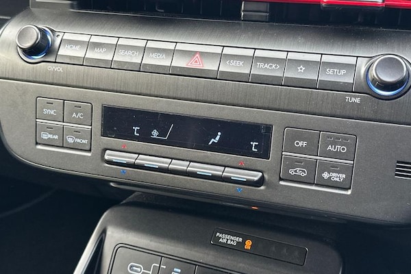 Used Hyundai KONA 2024 for sale - 76196529: Photo 15