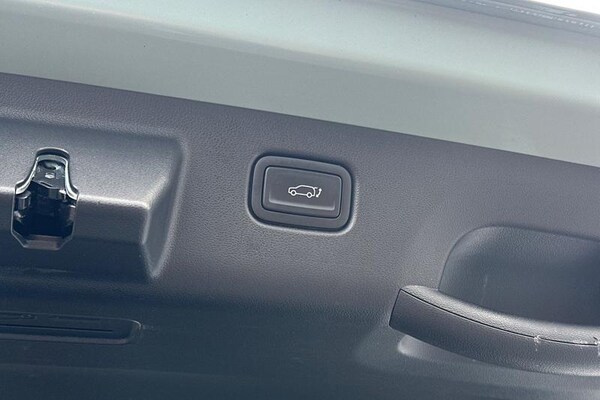 Used Hyundai KONA 2024 for sale - 76196529: Photo 26
