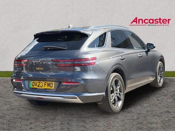 Used Genesis GV70 2023 for sale - 79591619: Photo