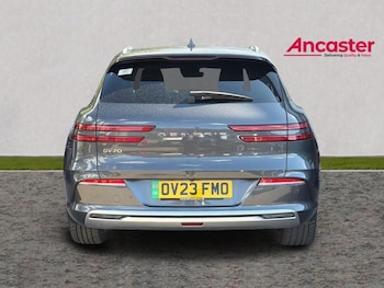Used Genesis GV70 2023 for sale - 79591619: Photo