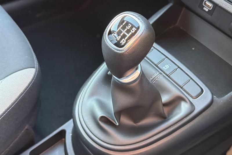 Used Hyundai i10 2023 for sale - 77659762: Photo 25