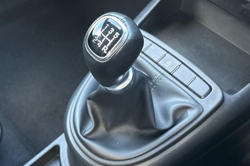 Used Hyundai i10 2020 for sale - 77211034: Photo 27