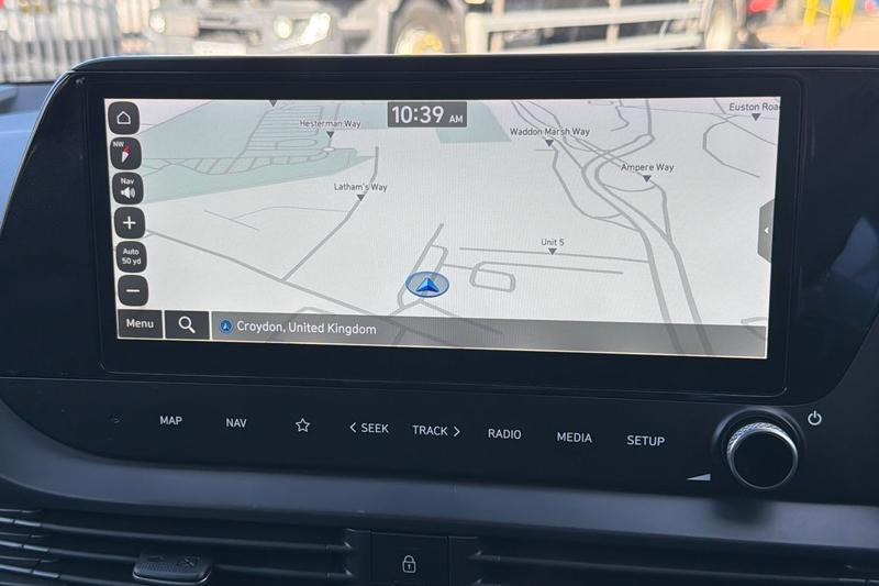 Used Hyundai i20 2022 for sale - 77718723: Photo 18