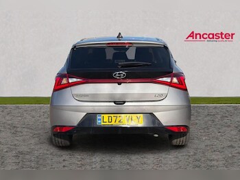 Used Hyundai i20 2022 for sale - 77718723: Photo