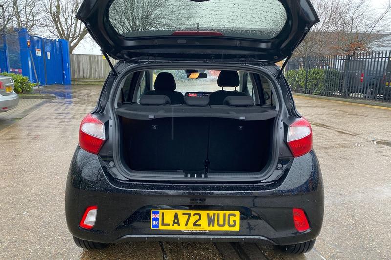 Used Hyundai i10 2023 for sale - 77340061: Photo 24