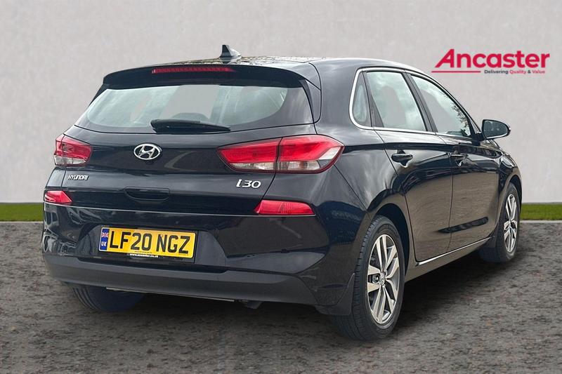Used Hyundai i30 2020 for sale - 76458509: Photo 3