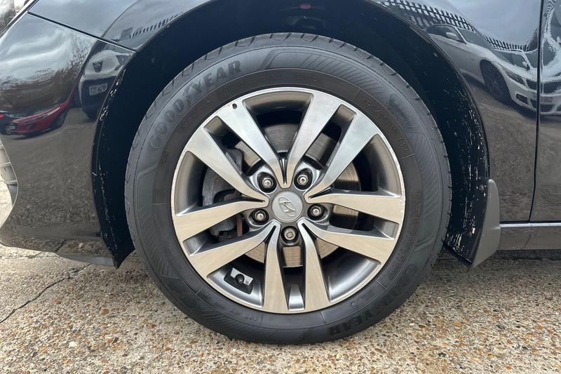 Used Hyundai i30 2020 for sale - 76458509: Photo 9