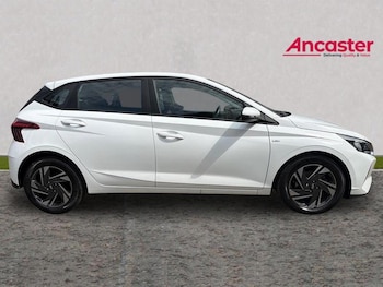 Used Hyundai i20 2023 for sale - 78486732: Photo