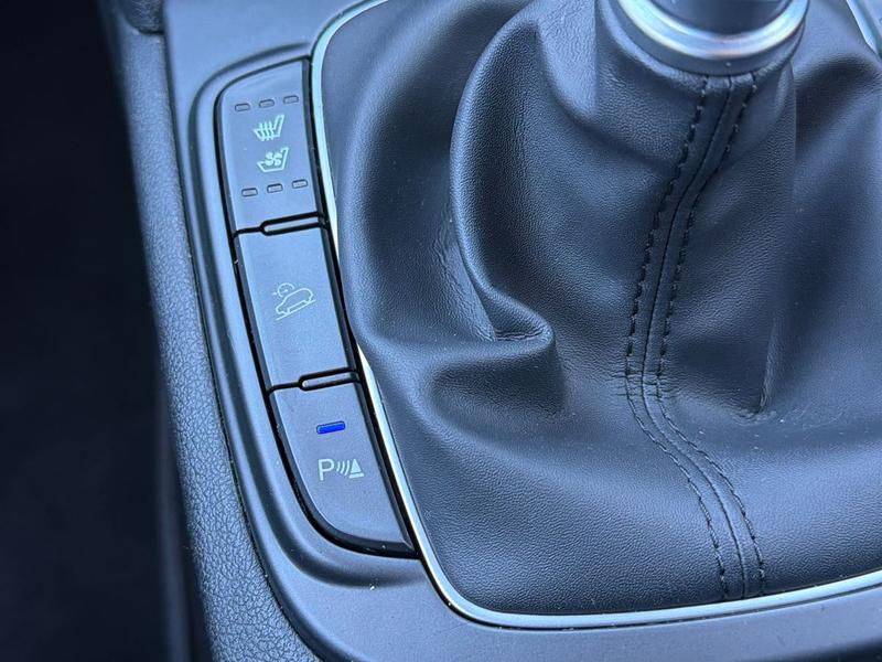 Used Hyundai KONA 2018 for sale - 78153097: Photo 32