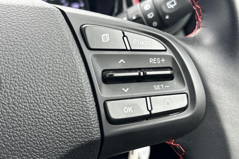 Used Hyundai i10 for sale - 76467663: Photo 22