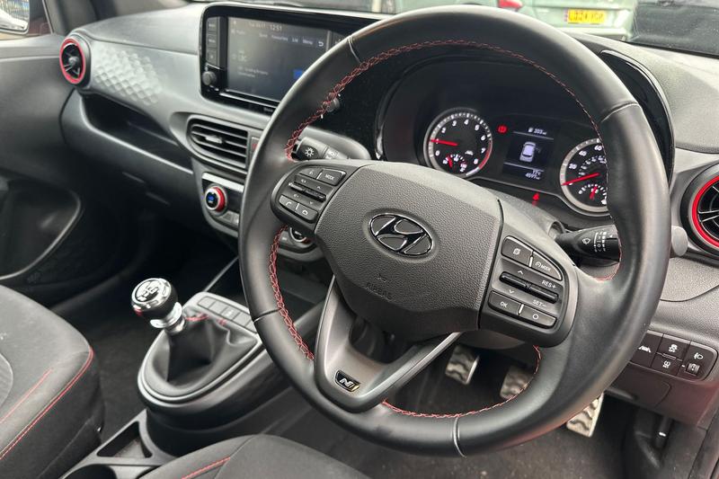 Used Hyundai i10 for sale - 76467663: Photo 36