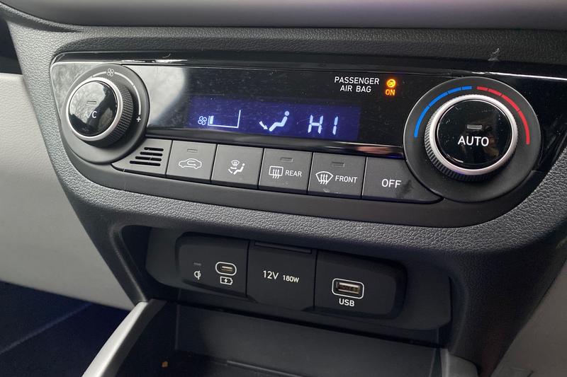 Used Hyundai i10 2024 for sale - 77138199: Photo 15