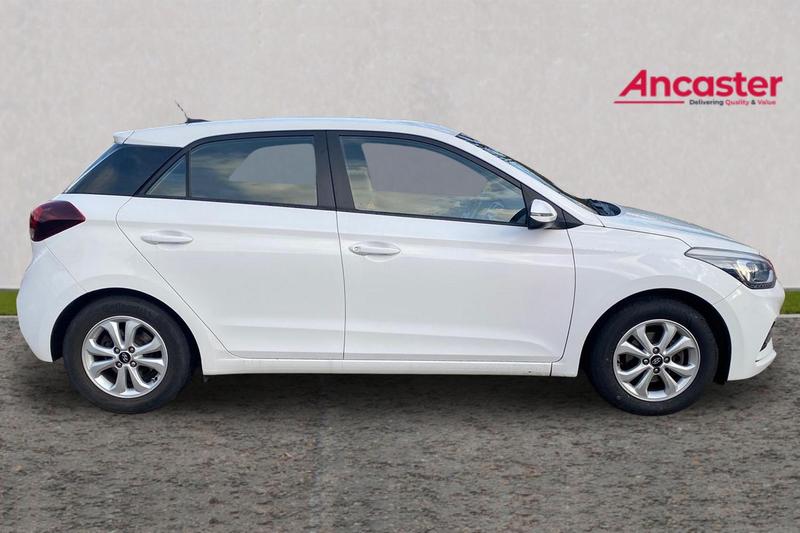 Used Hyundai i20 2019 for sale - 77306955: Photo 2
