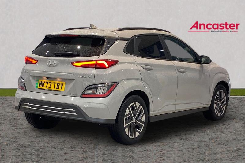 Used Hyundai KONA 2023 for sale - 76998853: Photo 3