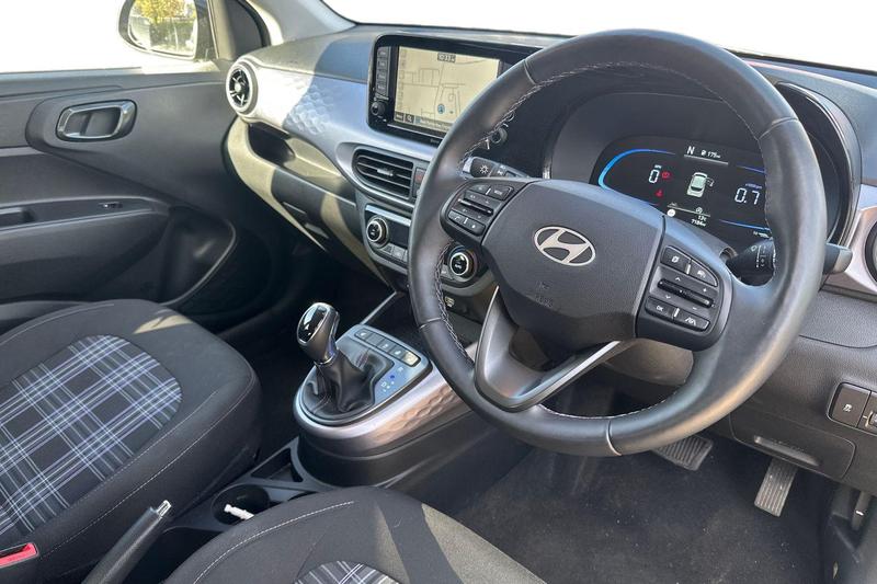Used Hyundai i10 2024 for sale - 76172707: Photo 10
