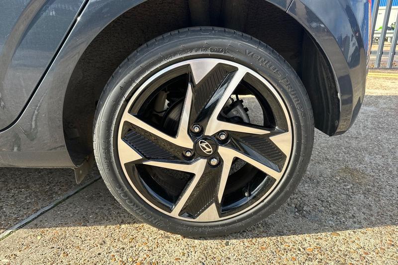 Used Hyundai i10 2024 for sale - 76172707: Photo 9