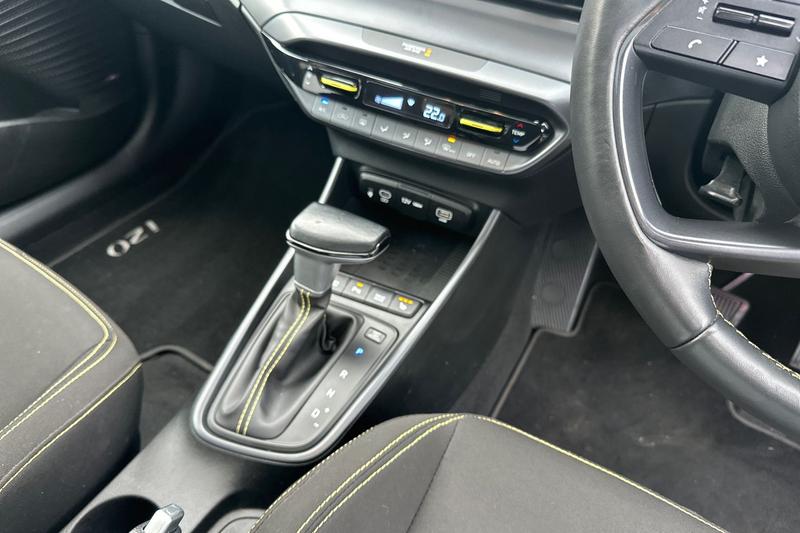 Used Hyundai i20 2024 for sale - 77025901: Photo 29