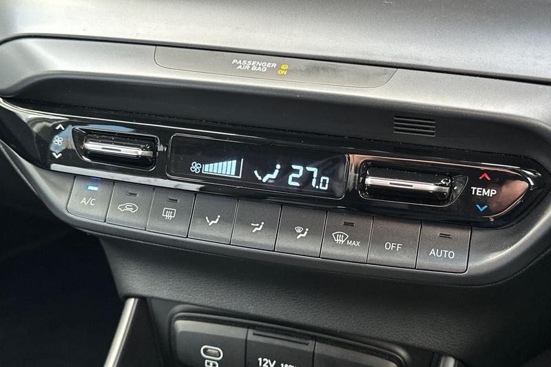 Used Hyundai i20 2024 for sale - 76908793: Photo 15