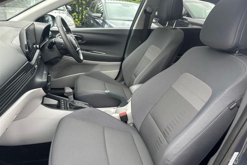 Used Hyundai BAYON 2024 for sale - 76302710: Photo 29