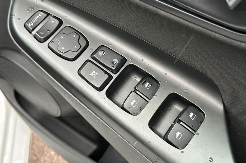 Used Hyundai KONA 2021 for sale - 76332556: Photo 16