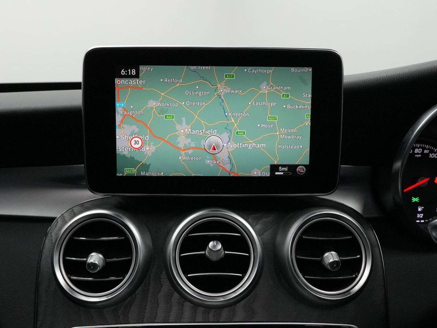 Used Mercedes-Benz C Class 2015 for sale - 77745616: Photo 45