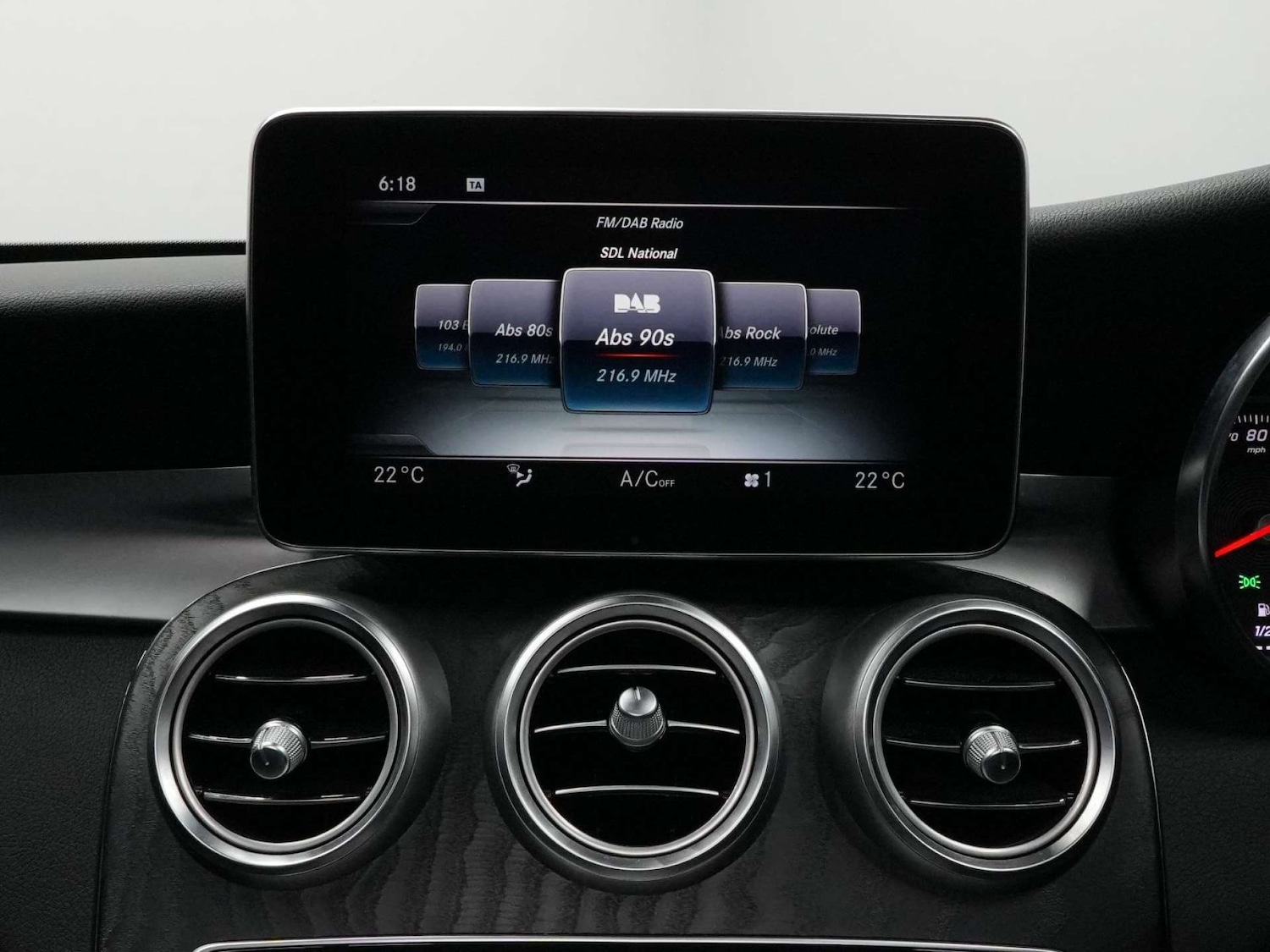 Used Mercedes-Benz C Class 2015 for sale - 77745616: Photo 47