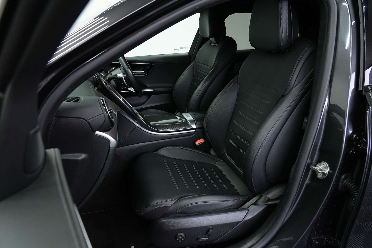 Used Mercedes-Benz C Class 2023 for sale - 77227813: Photo 15