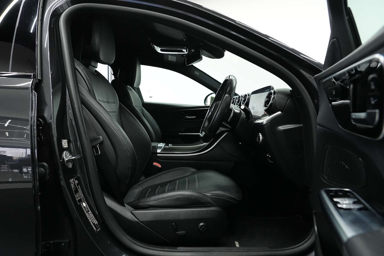 Used Mercedes-Benz C Class 2023 for sale - 77227813: Photo 64