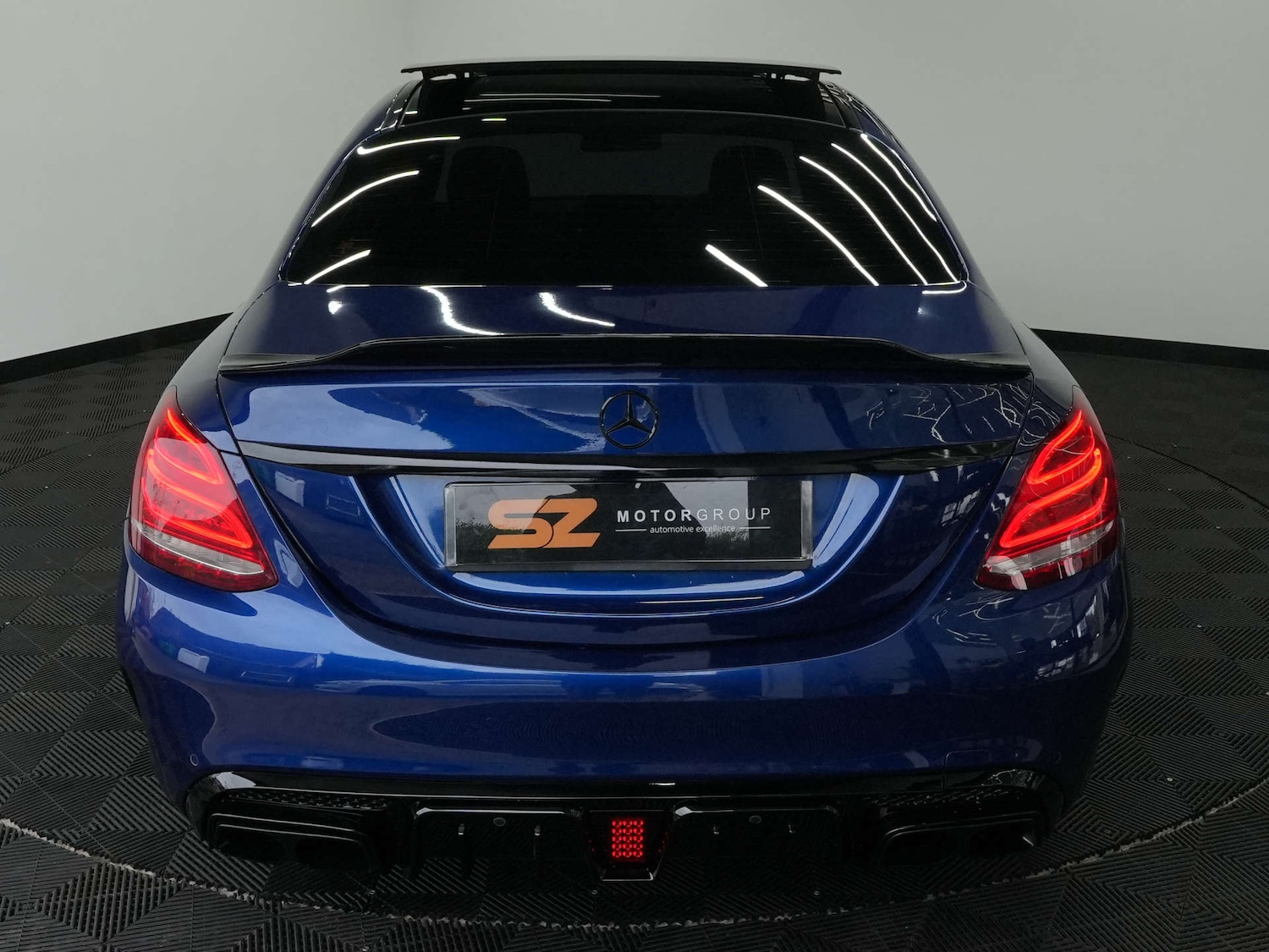 Used Mercedes-Benz C Class 2018 for sale - 77655620: Photo 12