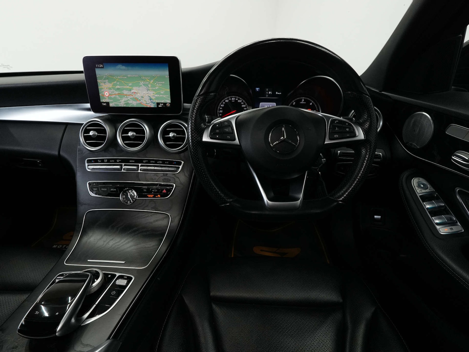 Used Mercedes-Benz C Class 2018 for sale - 77655620: Photo 25