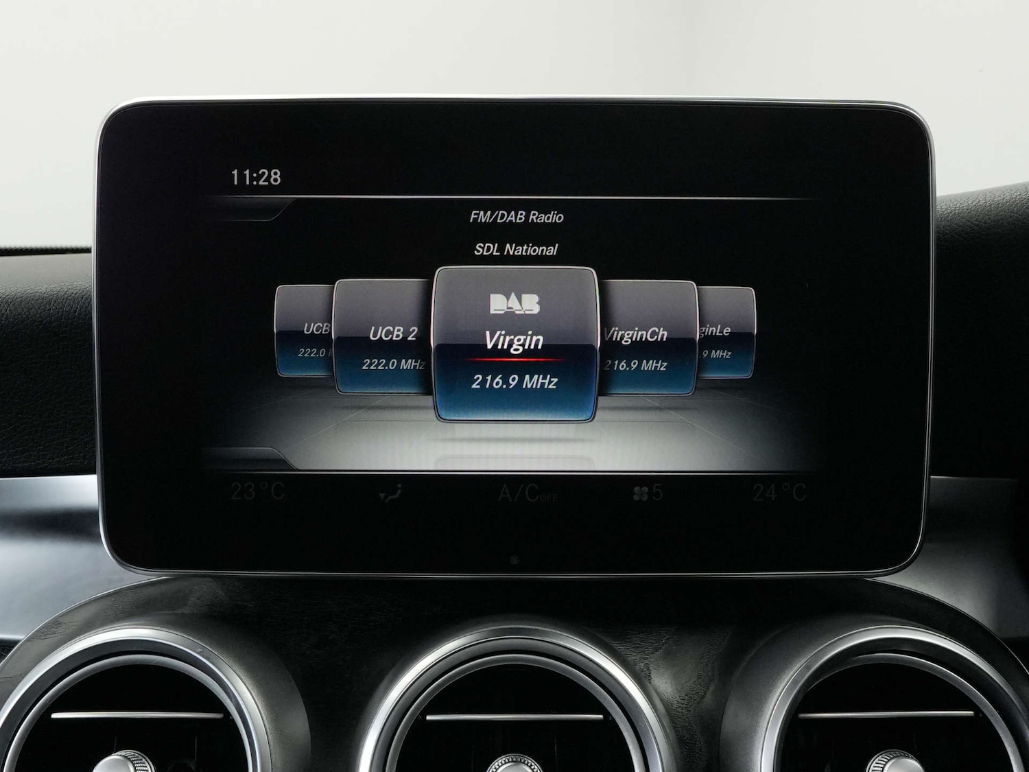 Used Mercedes-Benz C Class 2018 for sale - 77655620: Photo 49