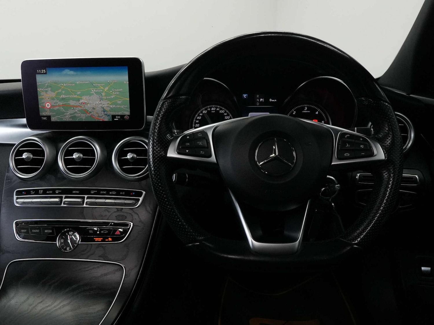 Used Mercedes-Benz C Class 2018 for sale - 77655620: Photo 57