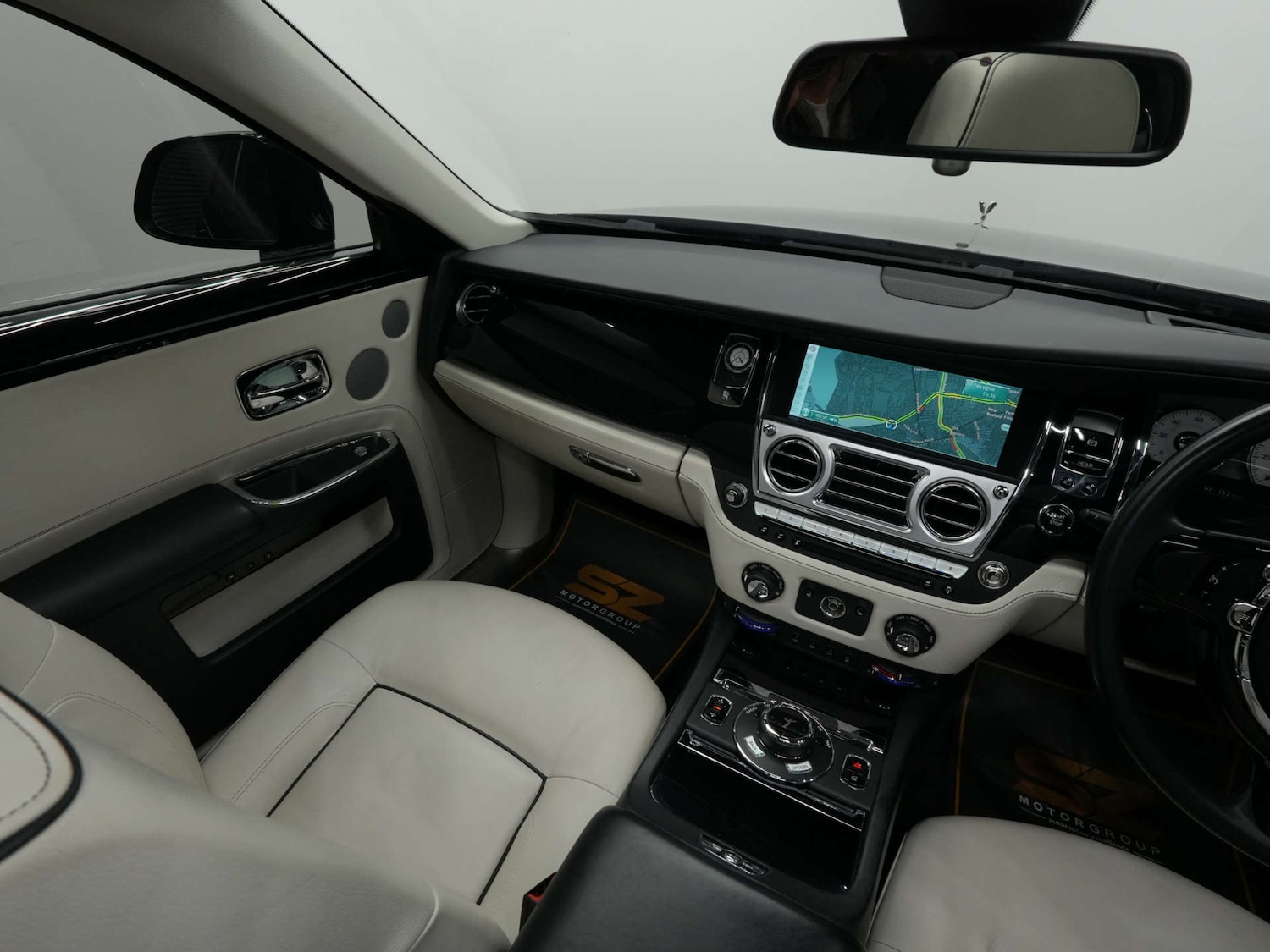 Used Rolls-Royce Ghost 2014 for sale - 76375097: Photo 15