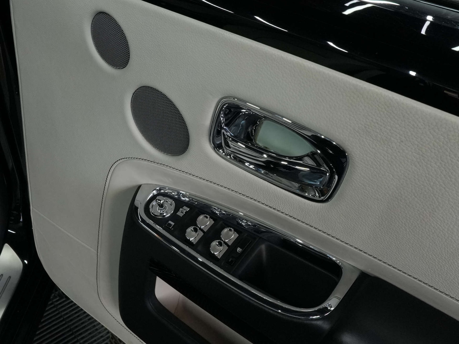 Used Rolls-Royce Ghost 2014 for sale - 76375097: Photo 23