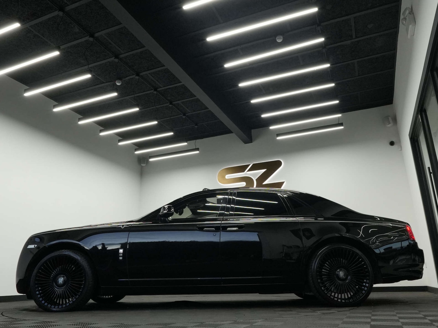 Used Rolls-Royce Ghost 2014 for sale - 76375097: Photo 25