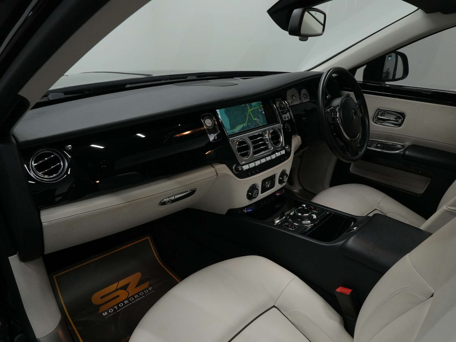 Used Rolls-Royce Ghost 2014 for sale - 76375097: Photo 26